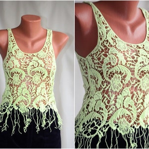 Grün Fischnetz Tank Baumwolle Spitze Strick Top Größe M 36 38 EU Frauen Floral Boho Crochet Fringe Ethno Ärmellos Girl Wear
