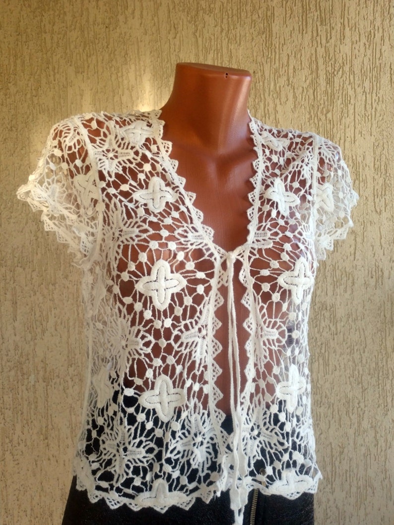 Crochet White Bralette Vintage Boho Top Wrap Fishnet Knit Hip Sleeveless Top size M 36 38 EU