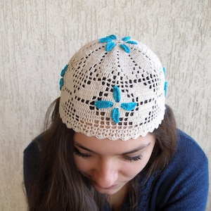 HANDMADE Crochet Hat White Small Tam Women Fishnet 1920 Mini Hat Knitted Romantic Floral Ethno Beanie