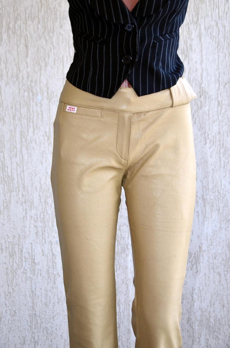 Vinyl Vintage Miss SIXTY Leather Pants XS S W 27 L 34 Faux Beige Trousers High Waist Casual Wear Stretch Pants