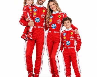Maßgeschneiderter Rennanzug im Formel-1-Stil, komplett personalisiert mit Ihrem Namen und Ihrer Flagge.
