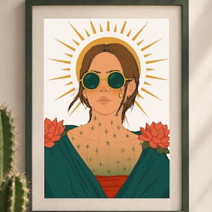 Puede incluir: Una ilustración digital enmarcada que muestra a una persona con gafas de sol redondas verdes y un detalle de lágrima dorada. El cuello y el pecho tienen un patrón de estrellas, con un halo solar dorado detrás y flores de loto rojas en los hombros.