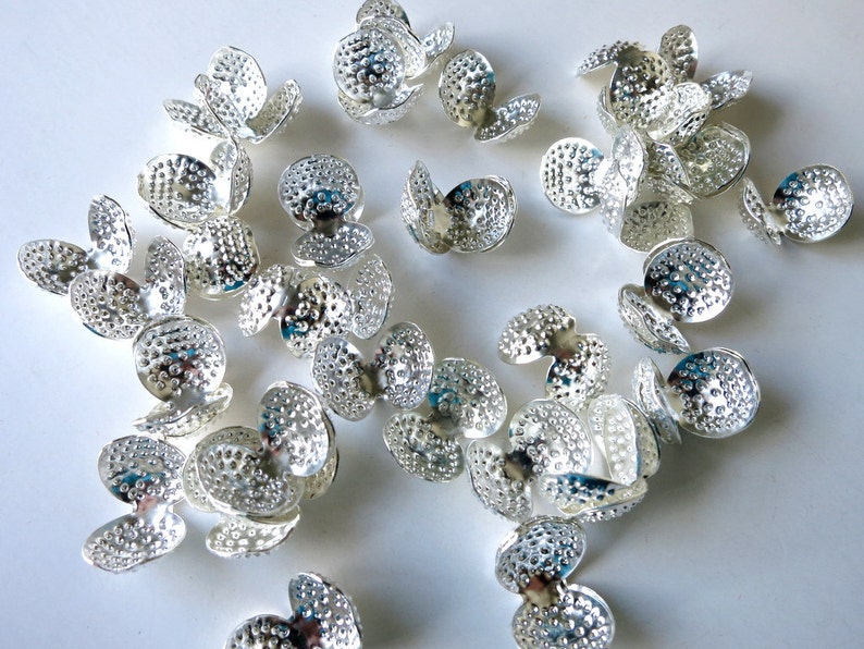 36 Silver Tone Bead End Caps Clamshell Crimping Beads Knot Etsy