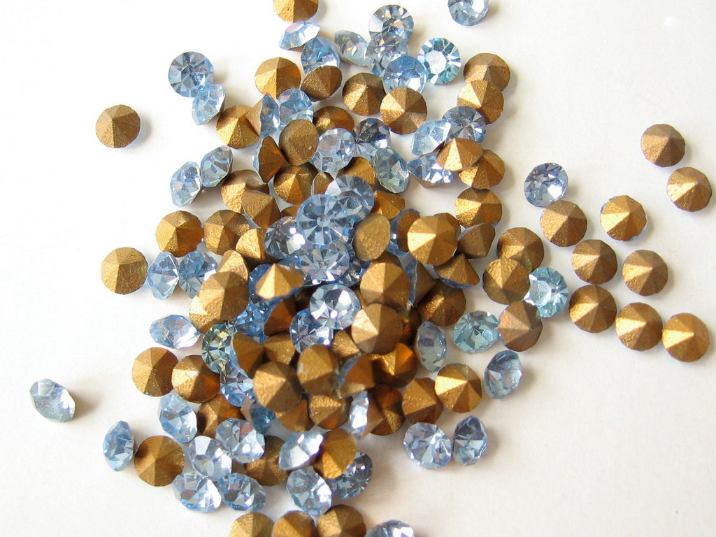 SWAROVSKI STRASS®40mm Colored Ball – ChandelierParts