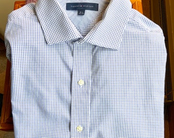 REDUCED! TOMMY HILFIGER Pure Cotton, Non-Iron, Regular Fit, Men Dress Shirt, Size 16 1/2”, 34”-35”