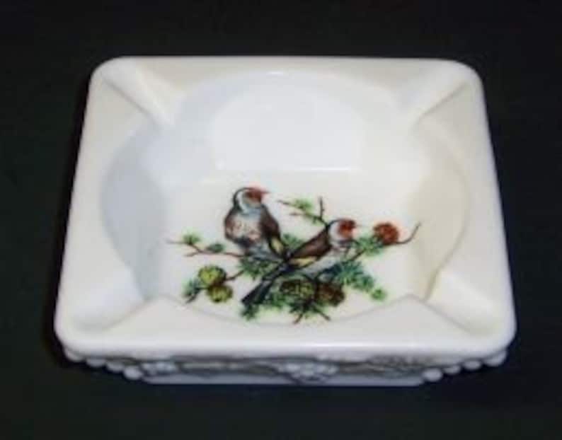 Brown Birds Westmoreland Milk Glass BEADED GRAPE Ash Tray