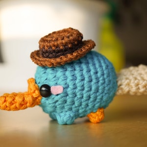 Ornitorrinco azul, Ornitorrinco con sombrero