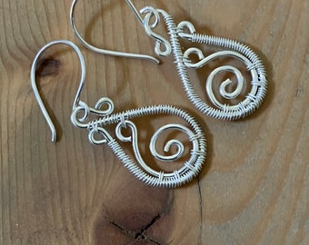 Wire Wrapped Silver Earrings in Paisley Design/Silver Wire Wrapped Earrings/Dangle Earrings/Wire Wrap/Wire Wrapping/Wire Wrapped