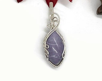 Sterling Silver Wire Wrapped Necklace Pendant with Tiffany Stone/Purple Necklace/Wire Wrapped Jewelry