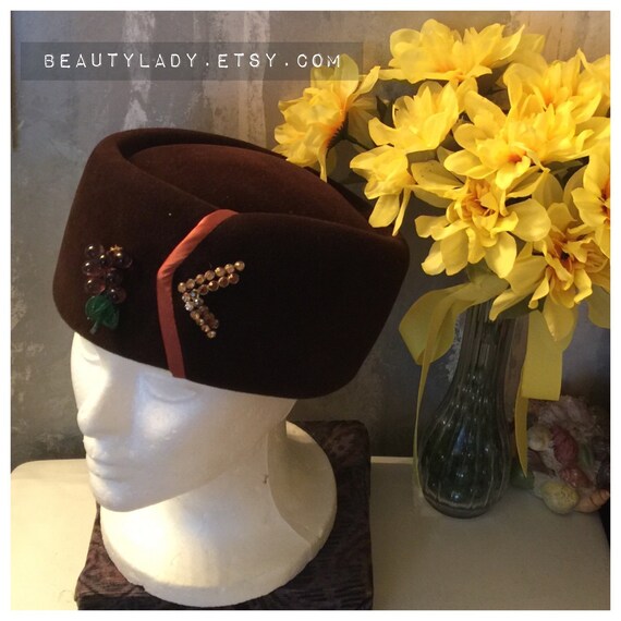 Vintage Pillbox Hat/ 1950's Babette Kaufman's of P