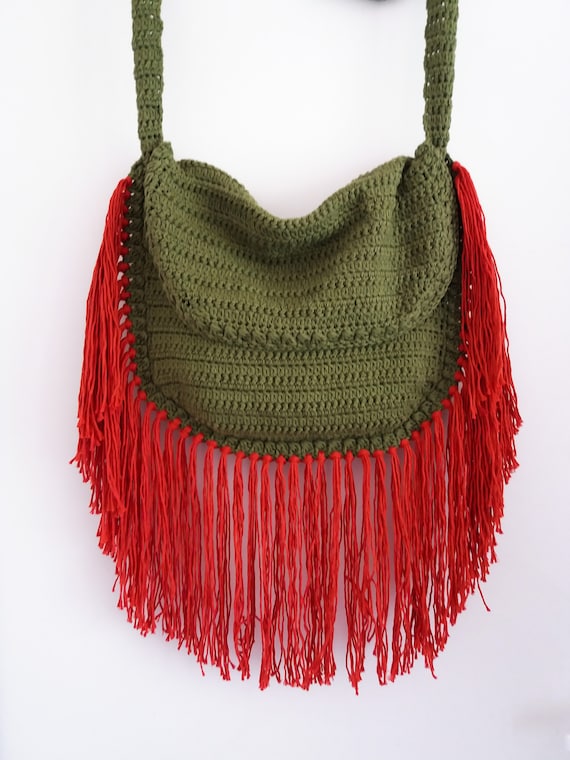 How to make a beautiful long fringe lace purse , boho , hippie bag