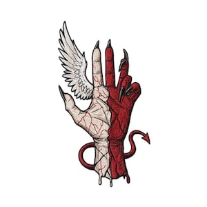 Op de afbeelding: Een geborduurde patch met een gespleten handontwerp. De linkerkant is wit met rode aderen en een witte gevederde vleugel. De rechterkant is rood met donkere klauwen en een puntige duivelsstaart aan de basis, afgewerkt met zwarte omlijningen.