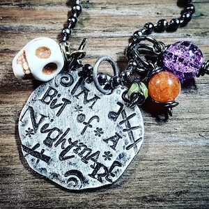 Pesadilla; Collar de Halloween