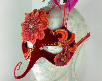 Red Poppy Masquerade Mask//Red Masquerade Mask//Masquerade Mask//Mask Masquerade//Masquerade Ball Mask//Halloween Masquerade//Mardi Gras