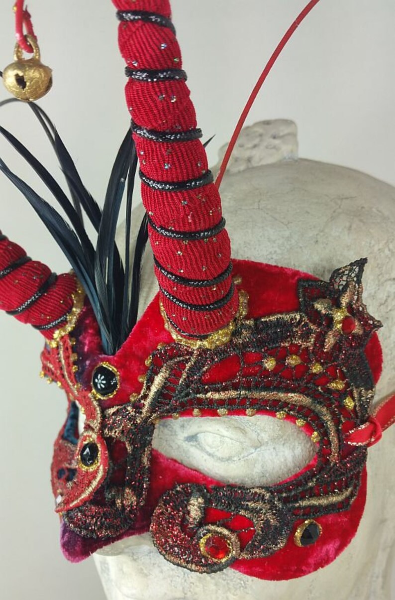 Red and Black Mens Masquerade MaskMasquerade Mask MensMasquerade MaskMasquerade Ball MaskMaskHalloween MaskMardi Gras Mask