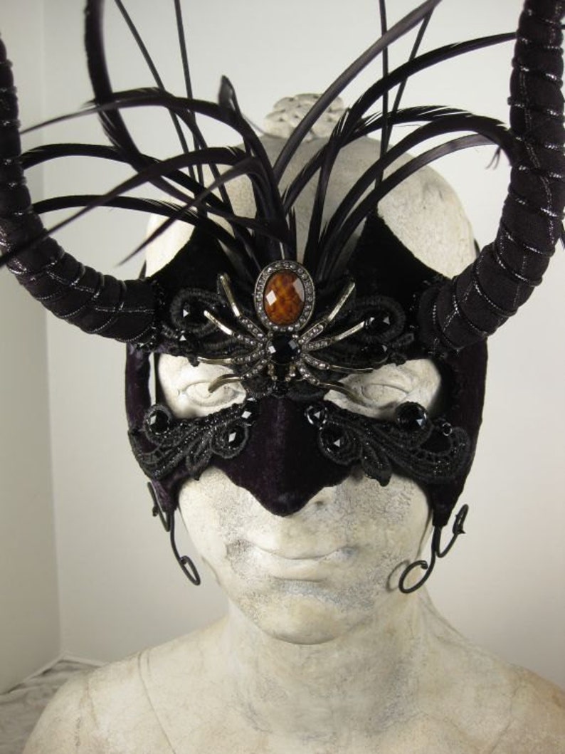 Masquerade Mask Black Spider//masquerade Ball Mask//halloween - Etsy UK