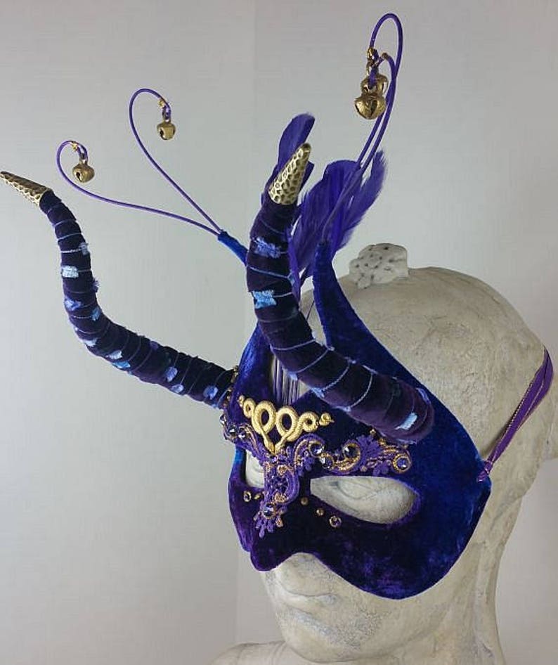 Purple Masquerade Mask//Masquerade Mask purple//Masquerade Mask//Mask//Mask Masquerade//Masquerade//Halloween Masquerade Mask//Mardi Gras image 5