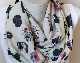 Camera Scarf, Photographer Gift, Unique Gifts, Camera Infinity Scarf, Photo Gifts, Artist Gifts, Photography Accessories, Selfie Gifts