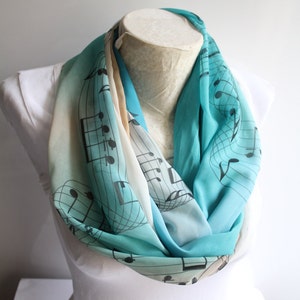 Musical Notes Scarf: Lighweight Ombre Design