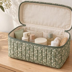 Kit de moldes para costura de nécessaire acolchoada em PDF, bolsas de higiene pessoal, estojo de toucador e acessórios de viagem.