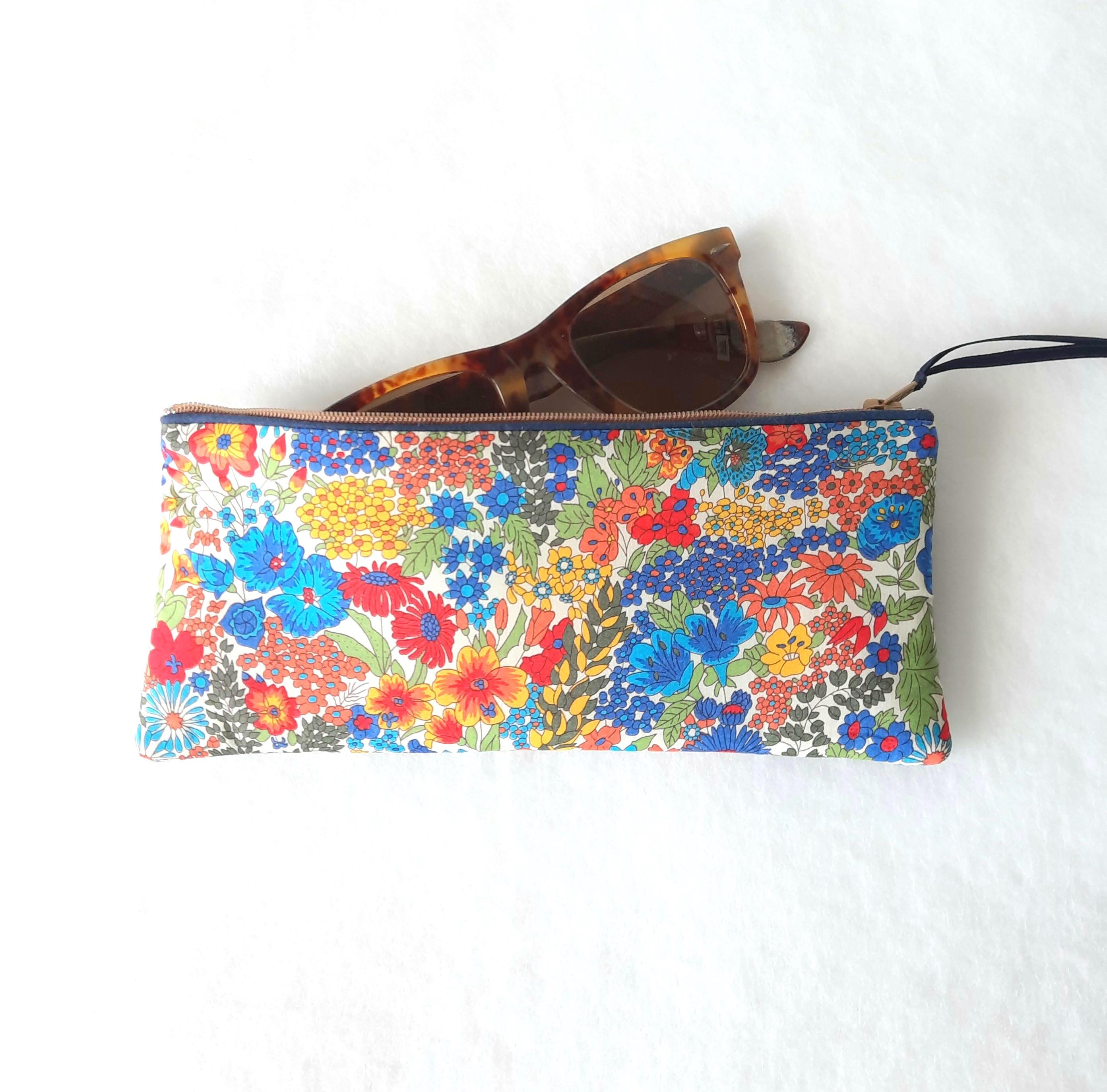Etui à lunettes molletonné en tissu Liberty of London Margaret