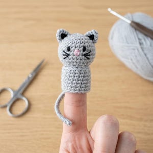 Crochet Cat Finger Wrap Pattern, Amigurumi Kitty Puppet (PDF Download)