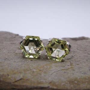 Pendientes de cuarzo limón con corte hexagonal en plata de ley n.º 3270