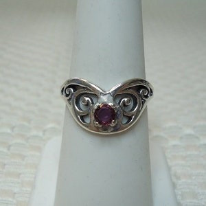 Runder Rubin Ring in Silber - Größe 7 #2271