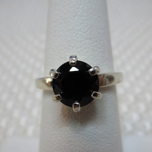 Round Cut Black Spinel Ring in Sterling Silver  - size 6   #2698