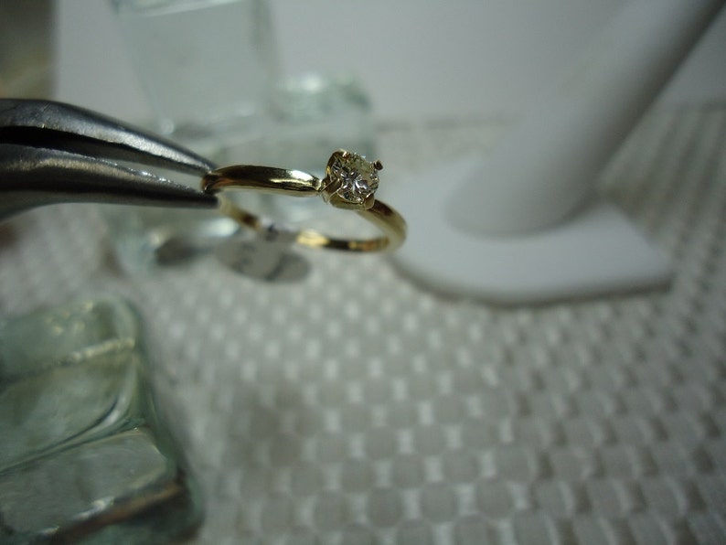 Round Cut White Diamond Ring in 14 karat Yellow Gold #1179