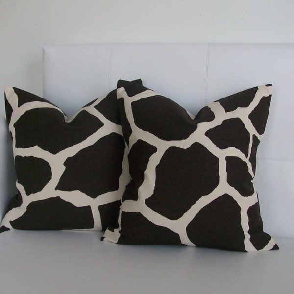 24x24 Giraffe Pillow Covers Set of 2