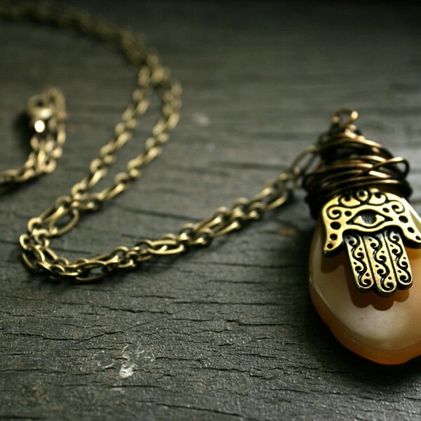 HAND OF FATIMA - Wrapped Sliced Agate with Fatima Pendant - Boho Necklace, Hippy Jewelry, Statement Necklace