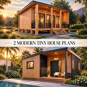 Peut inclure: Deux plans de petites maisons modernes avec un revêtement extérieur en bois, des toits plats et de grandes portes vitrées. La structure supérieure est surélevée sur des piliers avec un porche, tandis que l'autre comprend une terrasse avec deux chaises.