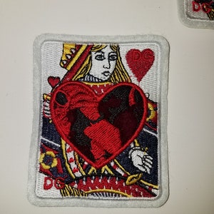 Patch Party Club, écusson/applique de cartes à jouer brodé « Reine de coeur », écusson amusant, emblème de cartes à jouer taille 3 x 3 po, décoration de vêtements