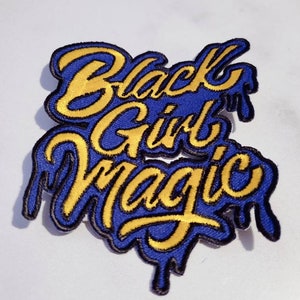 ブルー＆ゴールド、「Drippin, Black Girl Magic」新デザイン、アイロン刺繍パッチ、DIYアップリケ、サイズ4、女子学生クラブへのかわいいギフト