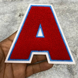 Patches universitários, chenille vermelho/feltro em camadas azul e branco, 1 peça, escolha sua letra, patch de A a Z, costurar ou passar a ferro, tamanho 5"