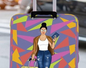 Mädchen Reise, Polyester / Spandex Gepäcküberzug, ""Melanin on the Move"" Gepäcküberzug für Reisende; Geschenke für Fernweh, süße Koffer Covers