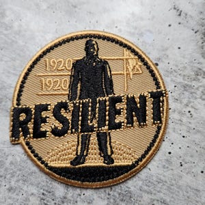 Patch Party Club, (1 pz) RAME &quot;Resilient Coin&quot; Design afrocentrico vibrante, taglia 2,25&quot; Toppa ricamata, Toppa con storia nera