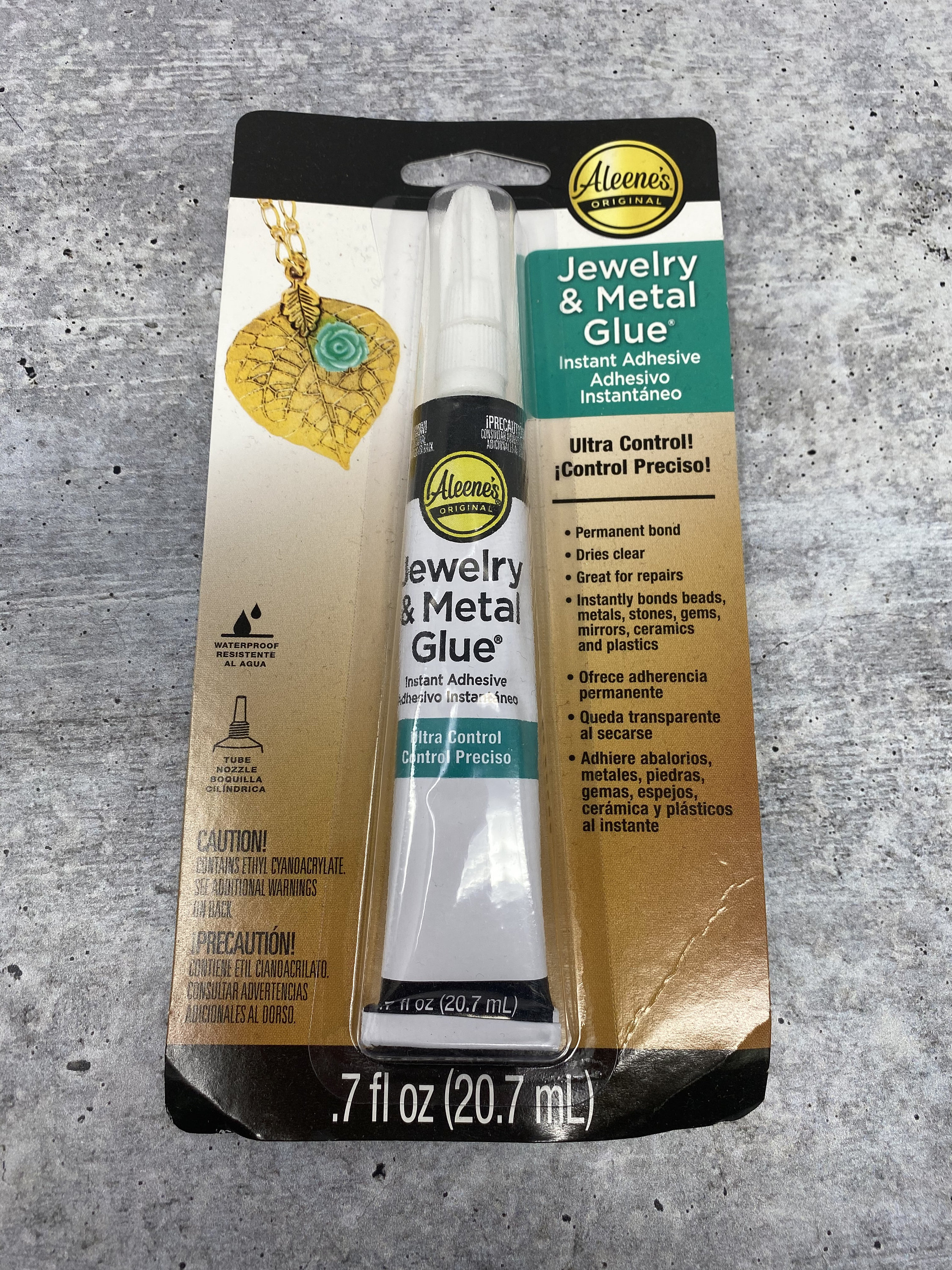 NEW, Jewelry & Metal Glue, Instant Adhesive, Ultra Control, Permanent Bond,  Dries Clear, Instantly Bonds, .7 Fl Oz/ 20.7ml 