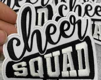 Neu eingetroffen,"Cheer Squad" Schwarz/Weiss, Cheerleader Patch, Applikation zum Aufbügeln für Jacken, Camo, & Taschen, Size 4", Cheerleader Patch