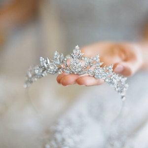 Bridal Tiara Wedding Tiara DIANA Hairpiece Rhinestone Tiara Rhinestone Crown Wedding Crown Crystal headband Bridal hair piece Bridal crown