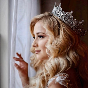 GIA Crystal Bridal Crown: Royal Wedding Tiara