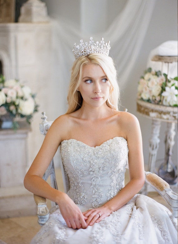 Bridal Tiara - QUEEN ELIZABETH, Swarovski Bridal Tiara  display picture 3