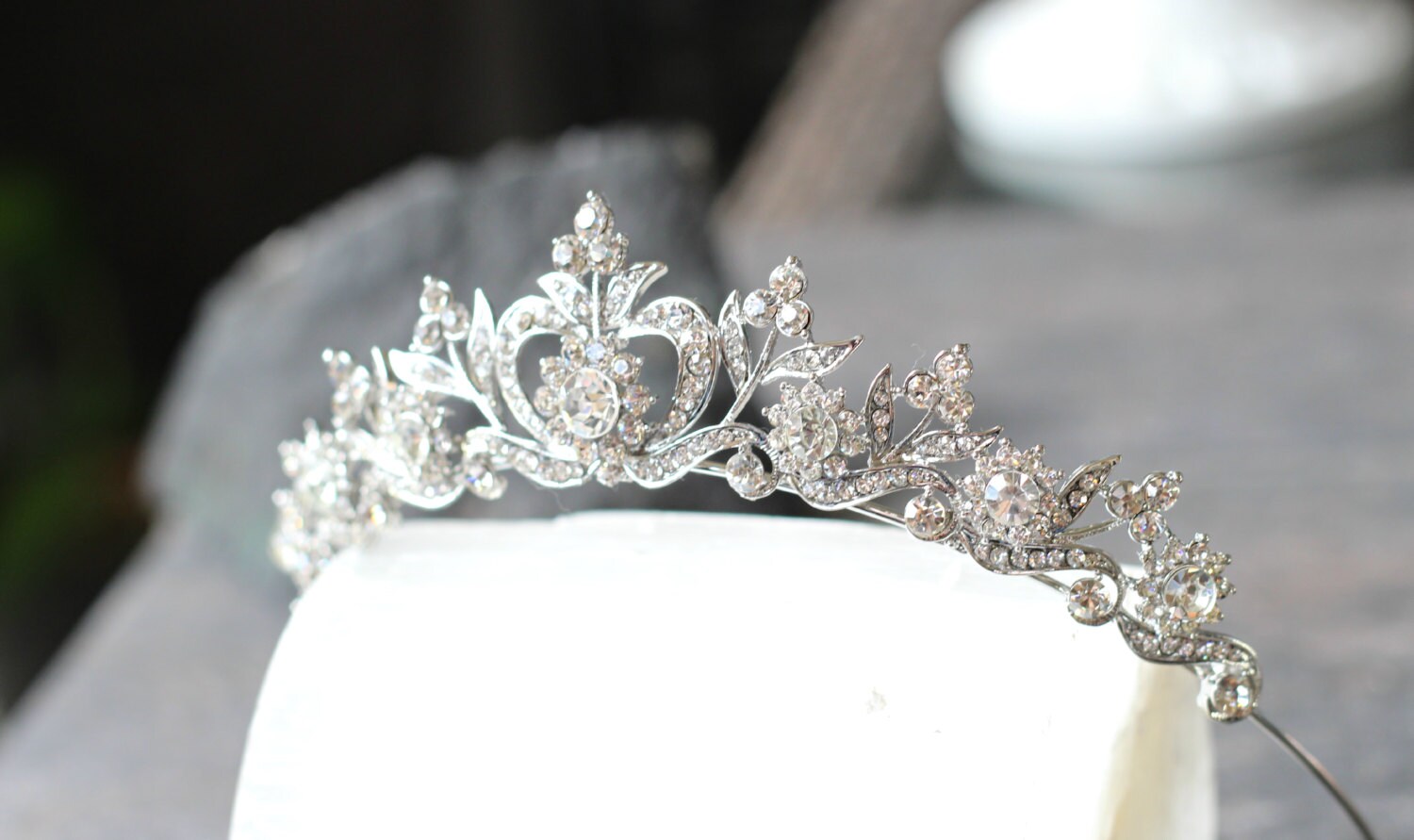 Heart Bouquet Tiara main image 0