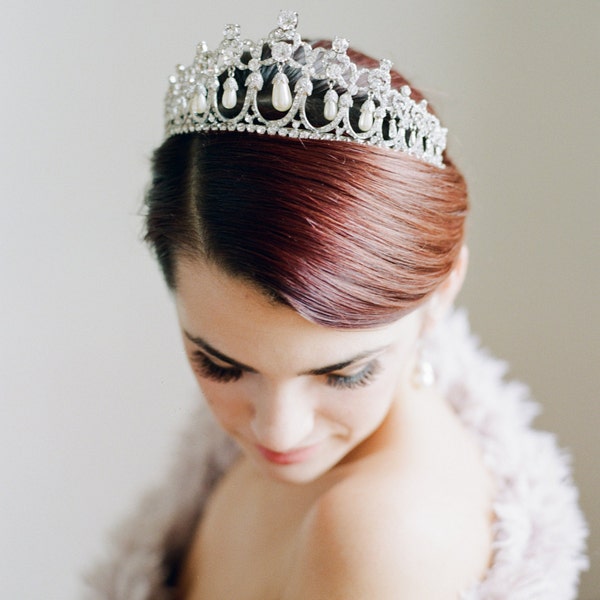 Wedding Tiara Headpiece Crystal Princess Diana Tiara - CAMBRIDGE Swarovski Bridal Tiara, Crystal Wedding Crown, Rhinestone Tiara, Tiara