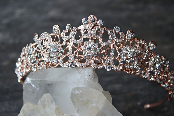 Tiara rose gold deals