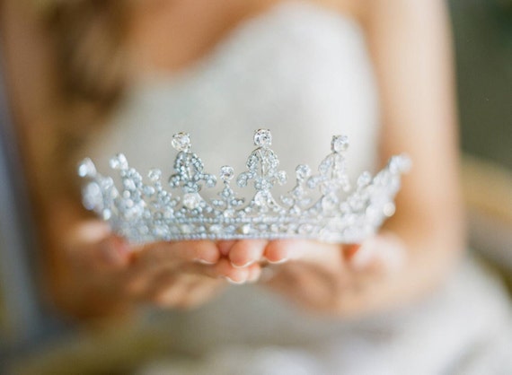 Victorian Crystal Diamante Tiara Crown Queen Victoria Bridal Tiara: Swarovski Crystal Rhinestone  main image 3