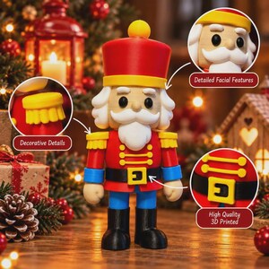 Può includere: Una statuetta schiaccianoci stampata in 3D con giacca rossa, pantaloni blu, stivali neri e un cappello rosso con bordo giallo. La figura ha barba, baffi e capelli bianchi, con spalline gialle e una fibbia della cintura gialla.