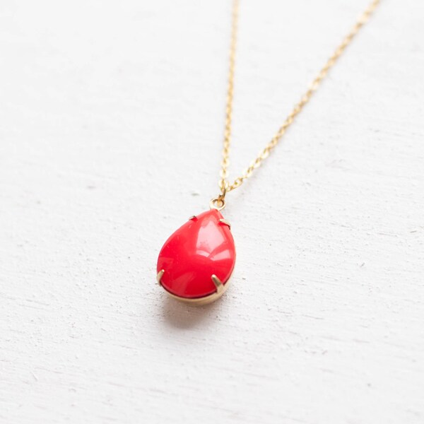 Red teardrop pendant - red bead necklace - tear drop