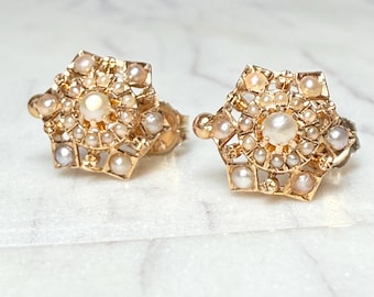 Pendientes antiguos Art Déco de oro de 14k con perlas naturales de semillas partidas y diseño de estrella, estilo años 20, ideales para orejas perforadas o como joyería de boda.